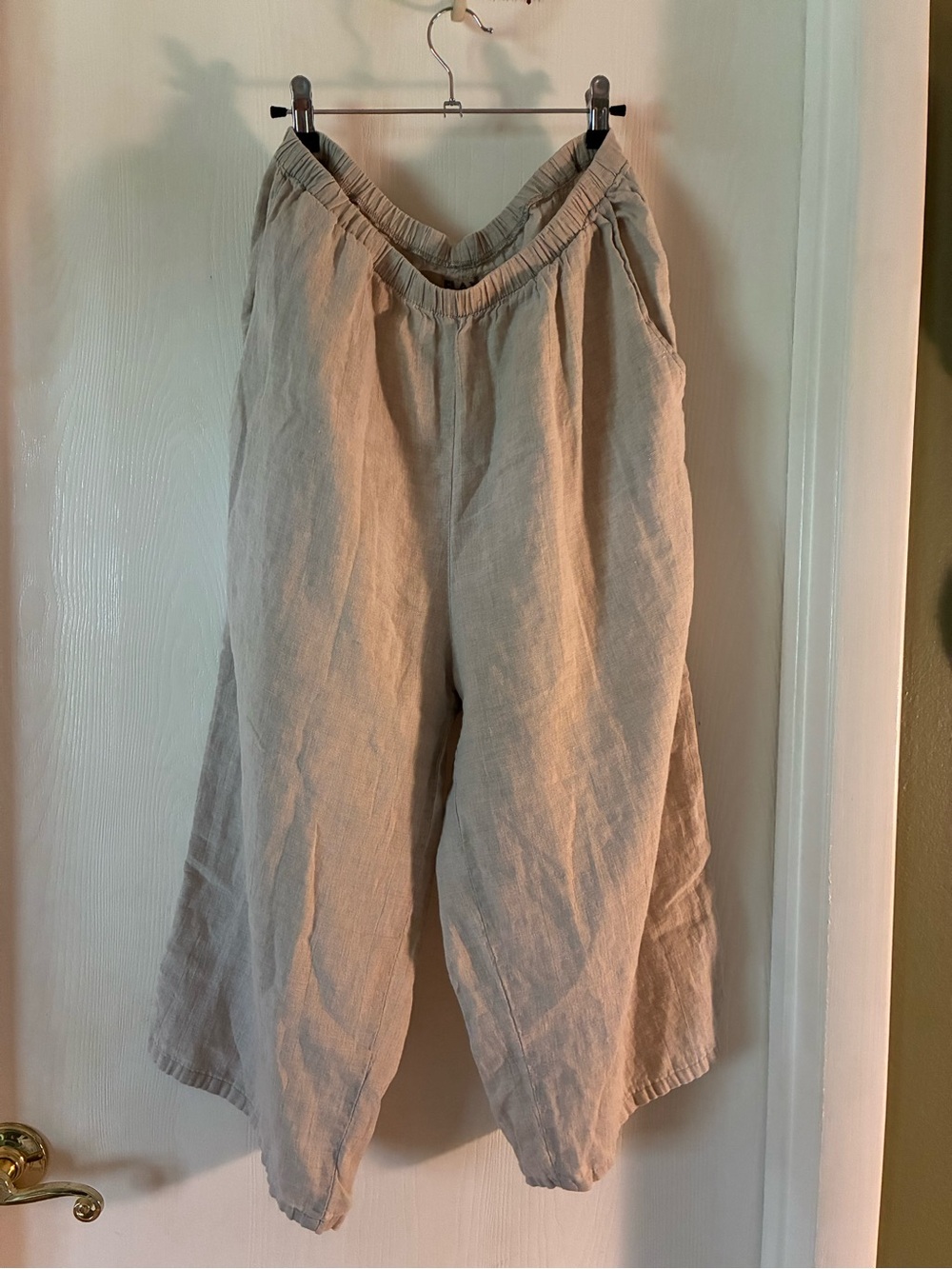 Flax Cropped Linen Wide-Leg Pants in Beige